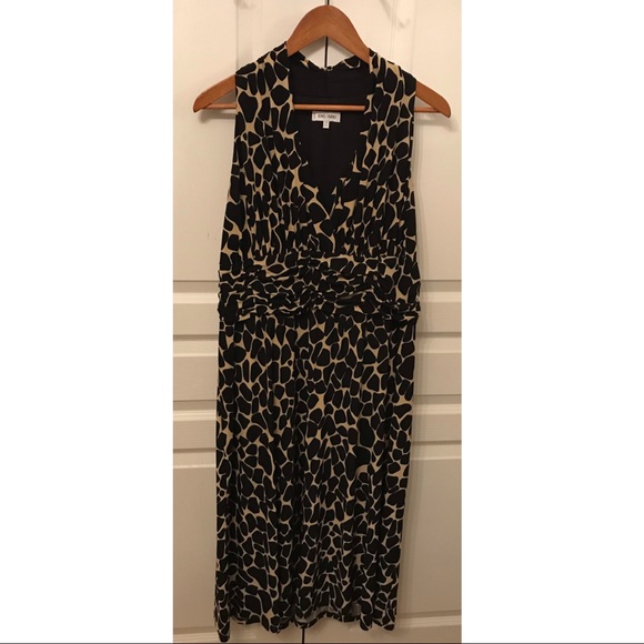 Jones Studio Dresses & Skirts - 18W Plus Size Leopard Print Jones Studio Geometric Cocktail Dress V-Neck